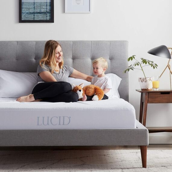LUCID Matratzenschoner, hypoallergen, 100% wasserdicht, universelle Passform, für Schlafsaal, Baumwoll-Frottee-Bezug – Twin XL, Weiß