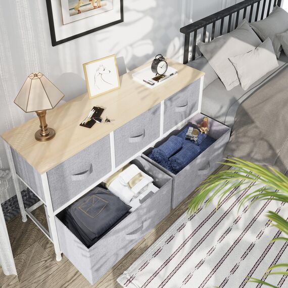 YITAHOME Kommode mit Schubladen, Schrank mit 5 Breiten Schubladen aus Stoff, Aufbewahrungskommode Industrial Stil für Schlafzimmer, Wohnzimmer, Kinderzimmer, Flur, Aufbewahrungsschrank (Hellgrau)