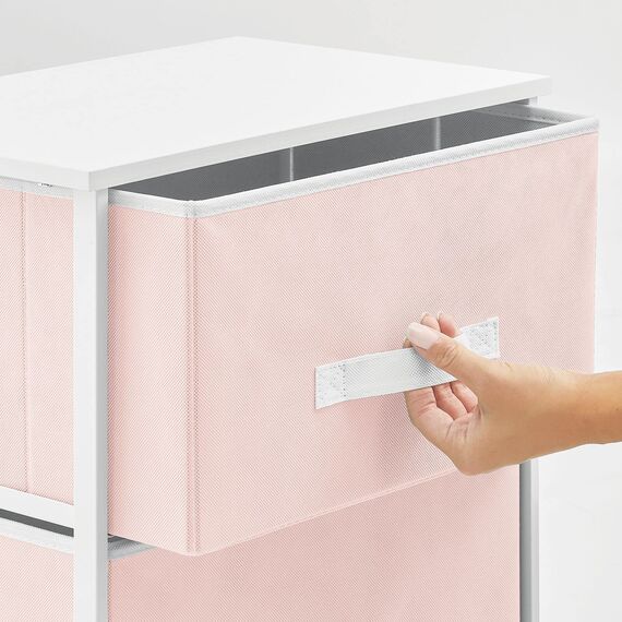 mDesign Nachttisch mit 2 Schubladen – Schrank Organizer aus Stoff, Metall und MDF – dekoratives Aufbewahrungssystem für Schlaf- oder Wohnzimmer – rosa/weiß