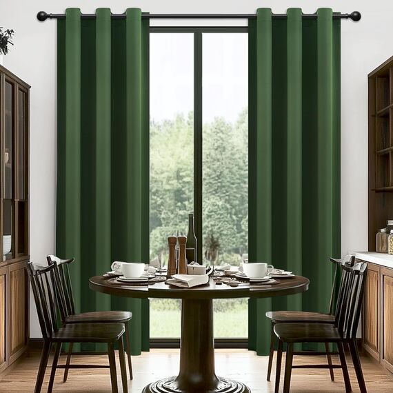 Mrtrees Olivgrüne Verdunkelungsvorhänge 137 cm Höhe, Thermische Verdunkelungsvorhänge mit Ösen für Schlafzimmer Küche, 2 Bahnen Fensterbehandlung 117x137 cm 46x54 Zoll Olivgrün