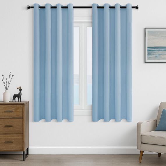 MRTREES Vorhang Blickdicht Gardinen Thermovorhang mit Ösen Verdunklungsvorhang Ösenschal Vorhänge Kurz Modern 160×140cm(H×B) Hellblau 2er Set für Hotels Büros Wohnzimmer Schlafzimmer Kinderzimmer