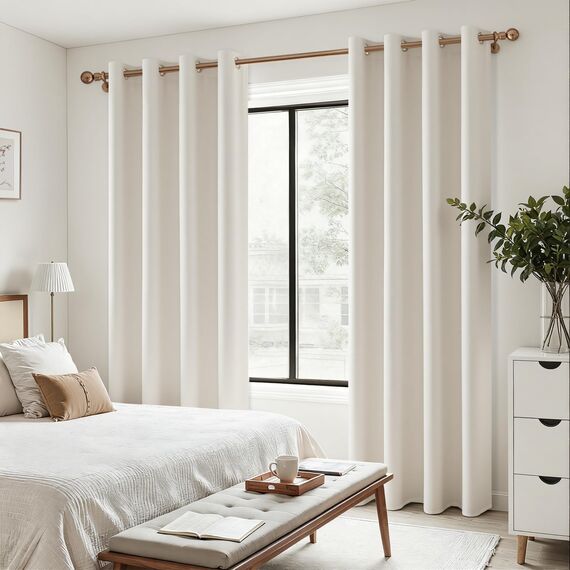 MRTREES Beige Verdunkelungsvorhang mit Ösen, 213,3 cm Länge, Thermo-Türvorhang für Schlafzimmer und Wohnzimmer, 1 Paneel 132 x 214 cm, Hellbeige