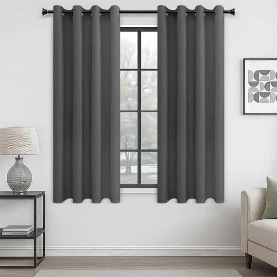 MRTREES Vorhang Blickdicht Gardinen Thermovorhang mit Ösen Verdunklungsvorhang Ösenschal Vorhänge Kurz Modern 160×140cm(H×B) Dunkelgrau 2er Set für Wohnzimmer Schlafzimmer Kinderzimmer