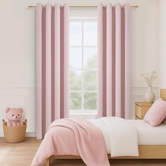 MRTREES Gardinen mit Ösen Blickdicht Hellrosa 2er Set für Kinderzimmer Mädchen, Blickdichte Vorhänge Schlafzimmer 245 cm Lang 140 cm Breit, Blackout Vorhang Fenster Wohnzimmer Modern