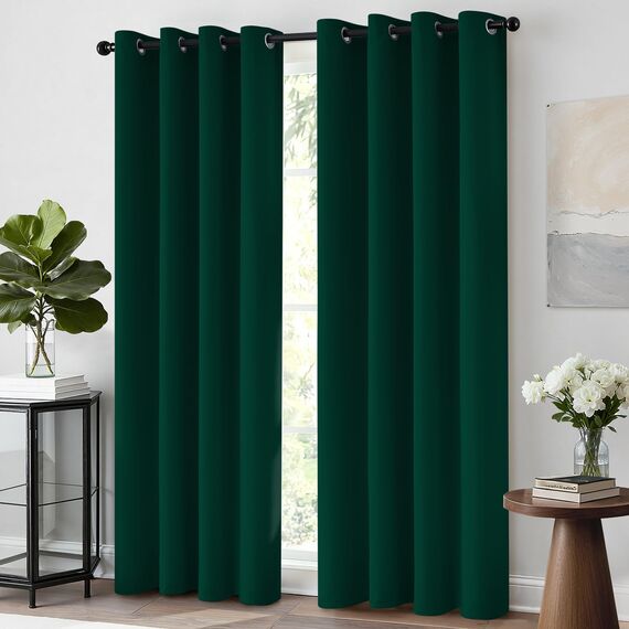 Yakamok Dunkelgrüne Verdunklungsvorhänge für Schlafzimmer, Raumverdunkelung, Thermisch isolierte Ösen-Fenstervorhänge, lichtblockierende Verdunkelungsvorhänge für Wohnzimmer, 132 x 213 cm, 2 Vorhänge