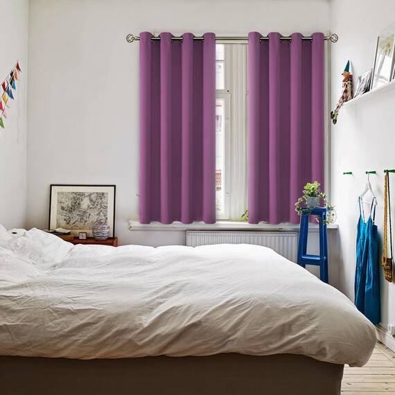 BGment Raumverdunkelungsvorhänge, 137 cm lang, mit Ösen, wärmeisoliert, Fensterbehandlungsvorhänge für Schlafzimmer, 2 Paneele, 132 x 137 cm, Auberginenviolett