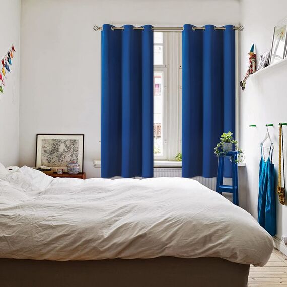BGment Verdunkelungsvorhänge für Schlafzimmer, 160 cm Länge, 2 Paneele, Raumverdunkelung, Sonnenlicht, wärmeisolierte Ösen-Fenstervorhänge, jeder Vorhang 106 cm breit, Königsblau