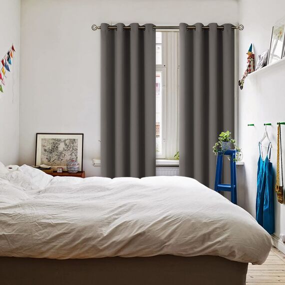 BGment Verdunkelungsvorhänge für Schlafzimmer – Ösen, wärmeisoliert, Raumverdunkelungsvorhänge für Wohnzimmer, 2 Stück, je 117,8 x 183,9 cm, Grau