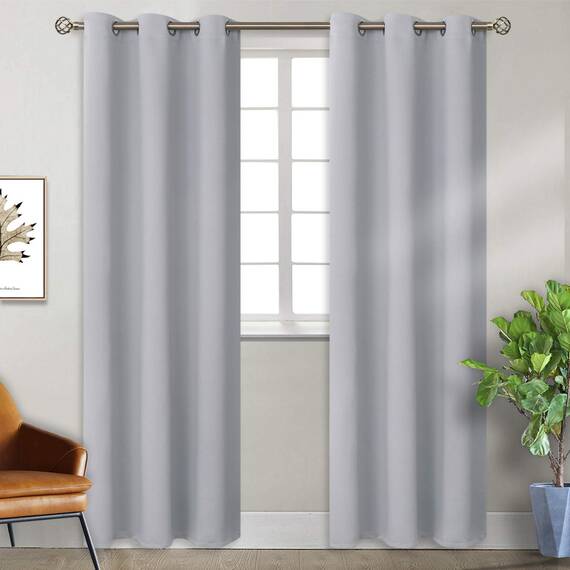 BGment Raumverdunkelungsvorhänge, 213,3 cm lang, mit Ösen, wärmeisolierte Vorhänge, Fensterbehandlungsvorhänge für Schlafzimmer, 2 Paneele, 96,5 x 213,3 cm, Hellgrau
