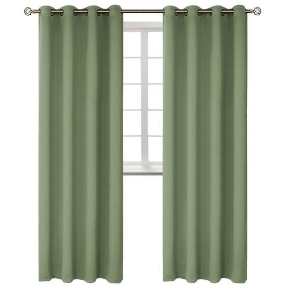 BGment Raumverdunkelungsvorhänge, 249 cm lang – Ösen, wärmeisolierte Vorhänge, Fensterbehandlungsvorhänge für Schlafzimmer, 2 Paneele, 132 x 249 cm, grasgrün
