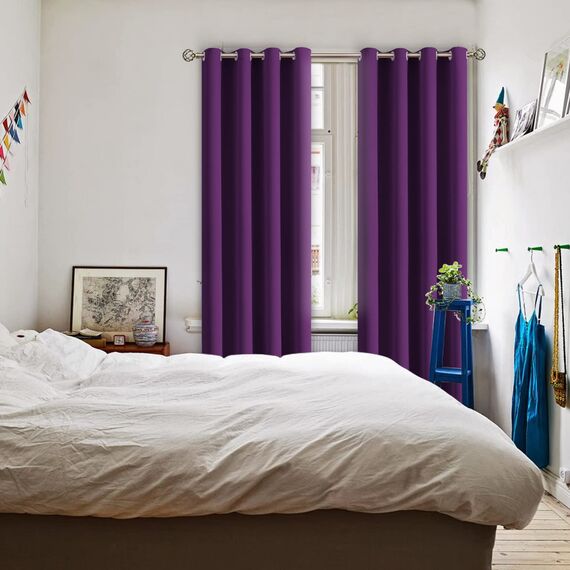 BGment Verdunkelungsvorhänge - Ösen Thermoisolierte Raumverdunkelung Schlafzimmer und Wohnzimmer Vorhänge Set mit 2 Paneelen (132 x 274 cm, Lila)