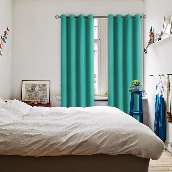 BGment Raumverdunkelungsvorhänge 274 cm lang – Ösen, wärmeisolierte Vorhänge, Fensterbehandlungsvorhänge für Schlafzimmer, 2 Paneele, 132 x 274 cm, Blaugrün