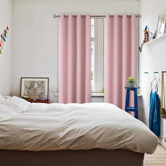 BGment Raumverdunkelungsvorhänge, 308 cm lang – Ösen, wärmeisolierte Vorhänge, Fensterbehandlungsvorhänge für Schlafzimmer, 2 Paneele, 132 x 308 cm, Babyrosa