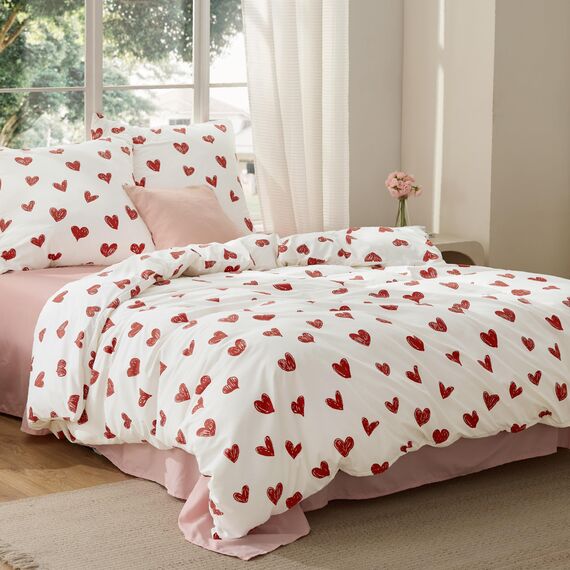 BEDSURE Bettwäsche 155x220 3teilig Herzen - Bettwäsche-Sets Weiß Herzen Bettbezug 155x220 mit 2 Kissenbezüge 80x80 cm, Oeko-TEX Bedding Muster Rot Herz mit Reißverschluss