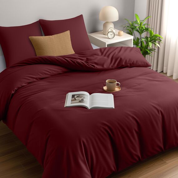 Utopia Bedding Bettwäsche 220x240 Set - Mikrofaser Bettbezug 240x220 cm + 2 Kissenbezüge 65x65 cm - Burgund