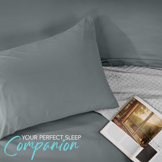 Utopia Bedding Leichtes Bettbezug-Set mit 50 x 65 cm Kissenbezügen, 220 x 220 cm, weiches Mikrofaser-Polyester (Grau)