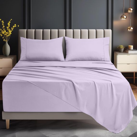 Utopia Bedding Bettlaken-Set, weiche Mikrofaser, 4-teilig, Hotel-Luxus-Bettlaken mit tiefen Taschen, bestickte Kissenbezüge, seitliche Aufbewahrungstasche, Spannbetttuch (Queensize, Lavendel)