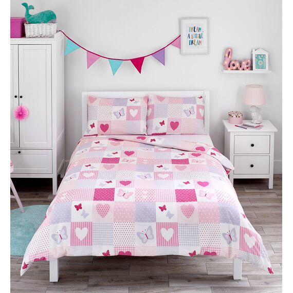 Bloomsbury Mill - Bettwäsche 200 x 200 cm Herzen & Schmetterlingen für Kinder – Doppelbett Bettwäscheset für Mädchen – Rosa & Lila Wendebettwäsche und 2 Kissenbezug Set