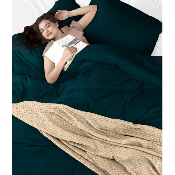 Utopia Bedding Duvet Cover Queen Size - 3 Piece with Zipper Closure - 1 Comforter Cover 90X90 Inches & 2 Pillow Shams 20X26 Inches (Teal) Comforter Not Included
