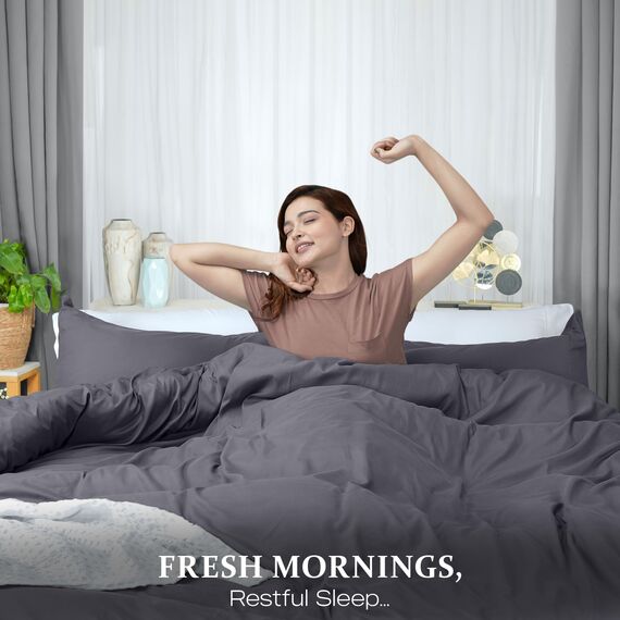 Bettwäsche-Set von Utopia, Bettbezug Plus offene Kissenbezüge, luxuriös, weich, in Hotelqualität mit Falte, verblasst Nicht und schmutzabweisend durch, Polyester-Mischgewebe, grau, King Size