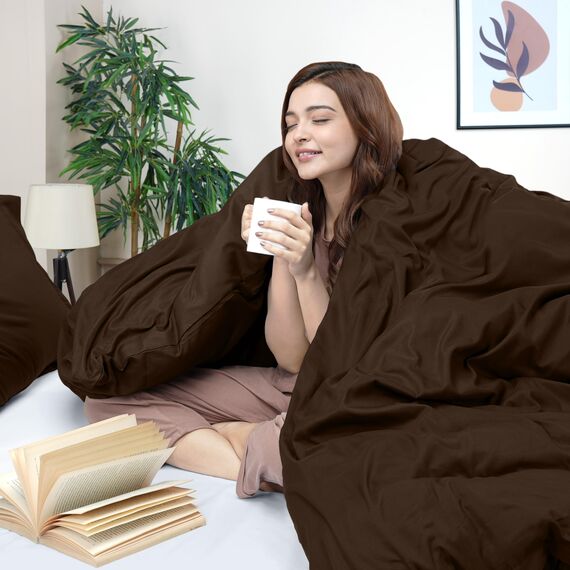 Utopia Bedding Bettbezug-Set für King-Size-Betten – 1 Bettbezug mit 2 Kissenbezügen – 3-teiliger Bettbezug mit Reißverschluss – ultraweiche gebürstete Mikrofaser, 277 x 228 cm (Kingsize, Braun)