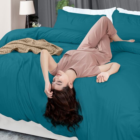 Utopia Bedding Duvet Cover Queen Size - 3 Piece with Zipper Closure - 1 Comforter Cover 90X90 Inches & 2 Pillow Shams 20X26 Inches (Denim Blue) Comforter Not Included