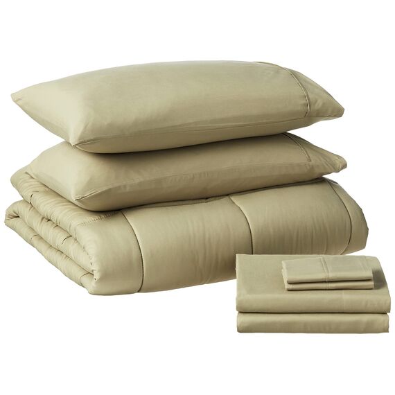Sweet Home Collection Bettdecken-Set in Einer Tasche, einfarbig, für alle Jahreszeiten, weiche Daunen-Decken-Alternative und Mikrofaser-Bettlaken, 7-teilig, Salbeigrün, Queen-Size