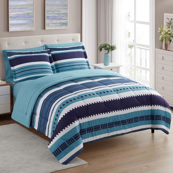 Sweet Home Collection 7-teiliges Bettwäscheset mit Tasche, einfarbig, für alle Jahreszeiten, weiche Daunen-Alternativdecke und luxuriöse Mikrofaser-Bettlaken, Marino, Queen-Size-Bett