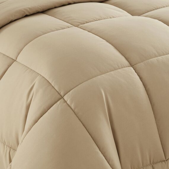 Sweet Home Collection 7-teiliges Bettdecken-Set, einfarbig, für alle Jahreszeiten, weiche Daunen-Alternative Decke und luxuriöse Mikrofaser-Bettlaken, Taupe, Queensize-Bett