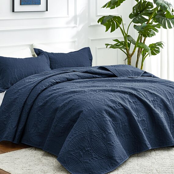 Love's cabin California King Size Bettwäsche-Set für King-Size-Betten, marineblau, leichte Sommer-Tagesdecke, Bettdecke mit Münzmuster für alle Jahreszeiten, 3-teilig (1 Steppdecke, 2 Kissenbezüge)