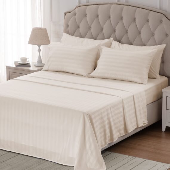 SLEEP ZONE Gestreiftes Kühllaken-Set für King-Size-Betten – Spannbetttuch und Kissenbezüge, 4-teilig, superweich, gestreift, pflegeleicht, tiefe Taschen (Beige, King-Size)