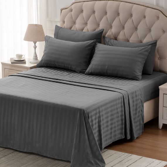 SLEEP ZONE Gestreiftes kühlendes Queen-Bettlaken-Set – Spannbettlaken und Kissenbezüge-Sets 4-teilig – superweiches gestreiftes Bettlaken, pflegeleicht, Tiefe Tasche (Grau, Queensize)