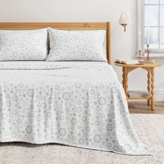 Great Bay Home Flanell-Bettwäsche-Set aus 100% türkischer Baumwolle, Tiefe Taschen, weiche Laken,warme,Anti-Pilling-Flanell-Bettlaken (Doppelbett, Schneeflocken)