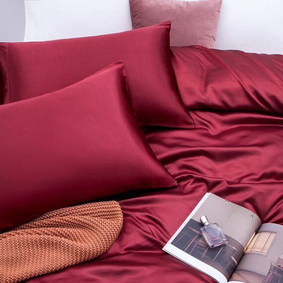 Vonty Satin-Bettlaken-Set, Queen-Size-Größe, seidig weiches Satin-Bettwäsche-Set, 1 Spannbettlaken mit tiefen Taschen + 1 Bettlaken + 2 Kissenbezüge, Burgunderrot