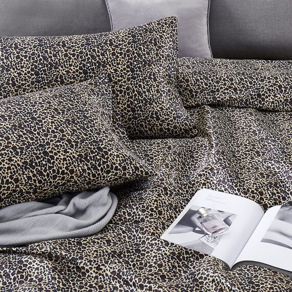 Vonty Satin-Bettlaken-Set, volle Größe, seidig, weich, Leopardenmuster, 1 Spannbettlaken mit tiefen Taschen + 1 Bettlaken + 2 Kissenbezüge