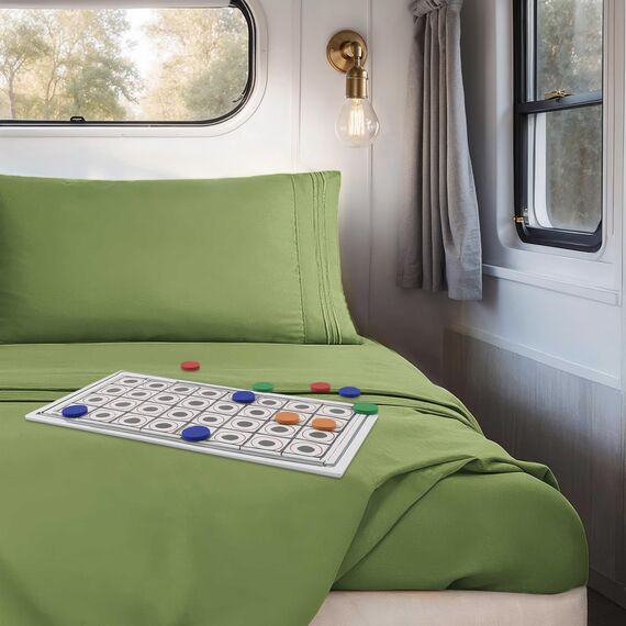 Clara Clark Premier 1800 Serie 4-teiliges Bettwäsche-Set für Queensize-Betten, luxuriös, weiche Bettlaken für Wohnmobil-Etagenbetten, kurzes Queen-Size-Bett, Calla-Grün