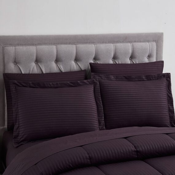 Sweet Home Collection Queen Bettwäsche-Set 8-teilig Bett in Einer Tasche mit Bettrock, Spannbettlaken, Bettlaken, 2 Kissenbezüge, 2 Kissenbezüge, Queensize, Dobby Purple