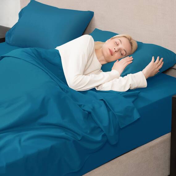 Mejoroom Queen-Size-Bettlaken-Set – Hotel Luxus 1800 Bettlaken und Kissenbezüge – Spannbetttuch mit tiefen Taschen, hypoallergen, knitterfrei und atmungsaktiv, 4-teilig (Queen, Pfauenblau)