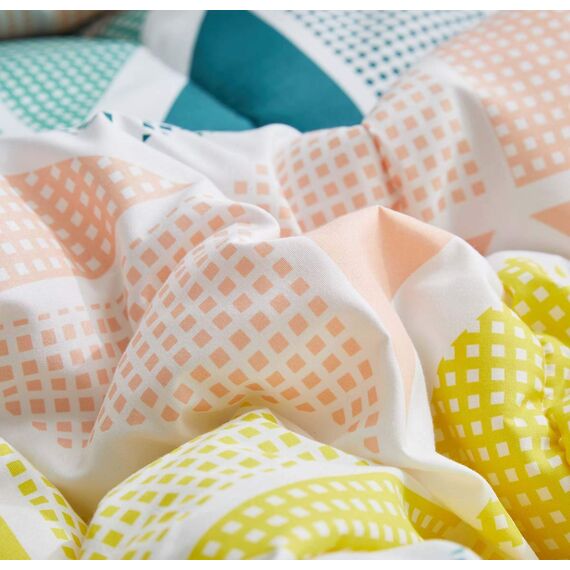 Uozzi Bedding Bed in a Bag 7-teiliges King-Size-Bettwäsche-Set mit gelbem marinegrünen Dreiecken bedruckt – weiche Mikrofaser, wendbar (1 Decke, 2 Kissenbezüge, 1 Spannbetttuch, 2 Kissenbezüge)