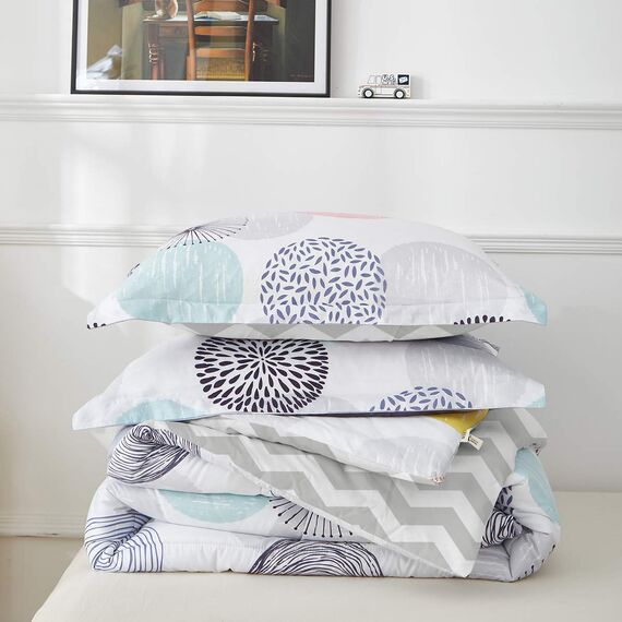 Uozzi Bedding Bunte Punkte, Bettbezug-Set, Doppelbett, rosa, gelb, grau, blau, Kreise, wendbar, Alternative 800 TC Kinder-Bettwäsche-Set, 1 Mikrofaser-Steppdecke mit 2 Kissenbezügen