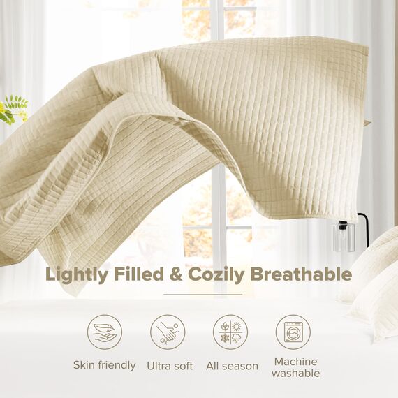 Comfort Spaces Kienna Bettwäsche-Set, luxuriös, doppelseitiges Näh-Design, alle Jahreszeiten, leicht, Tagesdecke, Bettwäsche, passende Kissenbezüge, übergroßes Kingsize-Bett (304,8 x 299,7 cm),