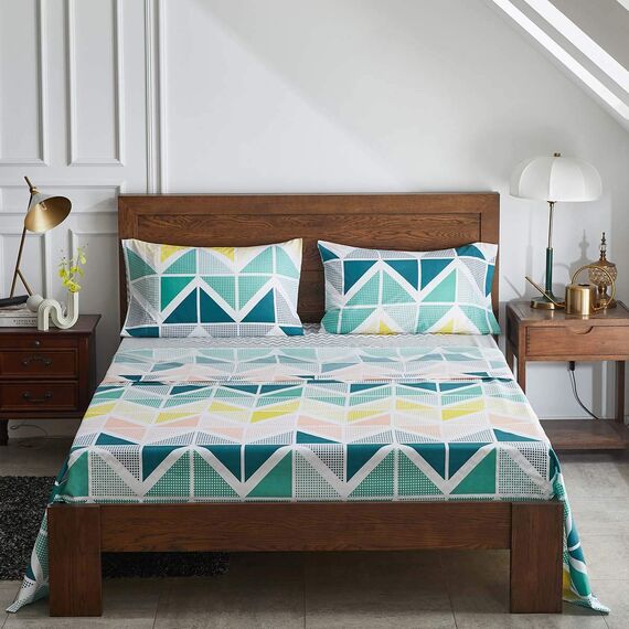 Uozzi Bedding Bed in a Bag 6-teiliges Doppel-Bettwäsche-Set in Gelb / Marineblau / Grün mit Dreiecken bedruckt – weiche Mikrofaser, wendbar (1 Bettdecke, 1 Spannbetttuch, 1 Kissenbezug)
