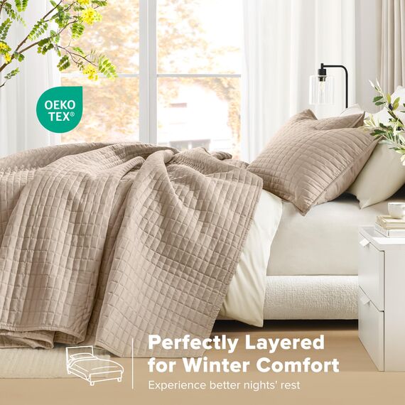 Comfort Spaces Kienna Ganzjahres-Tagesdecke, leicht, Übergröße, 259,1 x 299,7 cm, Taupe