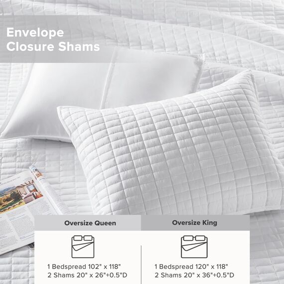 Comfort Spaces Kienna Bettwäsche-Set, luxuriös, doppelseitige Nähte, für alle Jahreszeiten, leicht, Tagesdecke, passende Kissenbezüge, übergroßes Kingsize-Bett (304,8 x 299,7 cm), Weiß, 3-teilig
