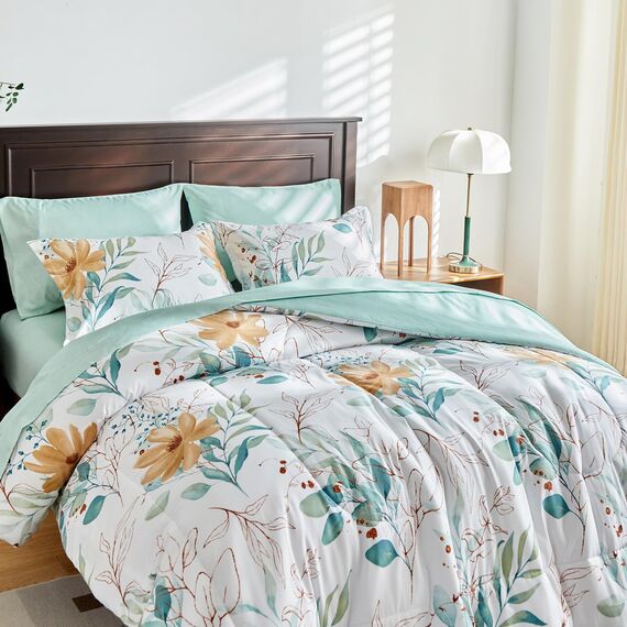 Leaves Comforter Sheet Set White Bed in a Bag 7 Pieces King Size Green Floral Microfiber Reversible Bedding Set (1 Comforter 2 Pillow Shams 1 Flat Sheet 1 Fitted Sheet 2 Pillowcases)