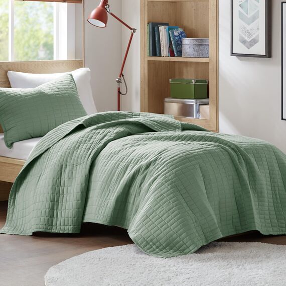 Comfort Spaces Kienna Steppdecken-Set, luxuriös, doppelseitig genähtes Design, für alle Jahreszeiten, leicht, Tagesdecke, Bettwäsche, passende Kissenbezüge, Twin/Twin XL (167,6 x 228,6 cm), Seafoam