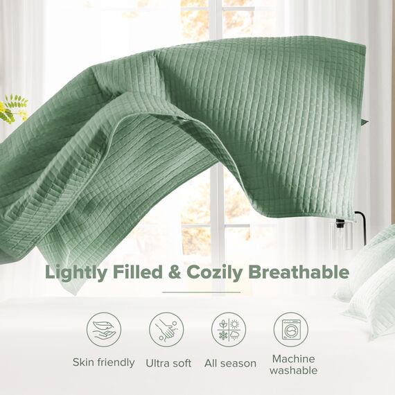 Comfort Spaces Kienna Steppdecken-Set, luxuriös, doppelseitig, genäht, für alle Jahreszeiten, leicht, Tagesdecke, Bettwäsche, passende Kissenbezüge, Seafoam, 3-teilig