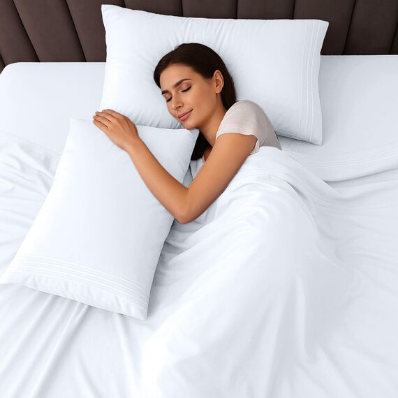 LUX Décor Cal King Bettlaken-Set, 4-teilig, ultraweiches Mikrofaser, 40,6 cm tiefes Spannbetttuch und Kissenbezüge, kühlend und atmungsaktiv, Hotel-Luxus, Oeko-TEX - Weiß