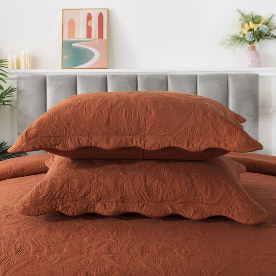 HoneiLife Bestickte Steppdecke für King-Size-Betten – 3-teiliges Mikrofaser-Bettwäsche-Set, leichte Tagesdecken, wendbare Decken, Retro-Bettbezug, Paisleymuster, Ganzjahresdecken, rostfarben