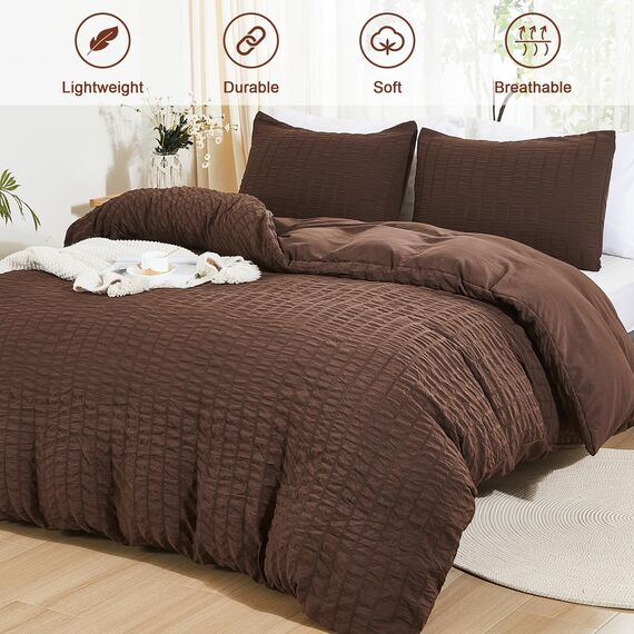 AveLom Brauner Bettbezug Cal King (264,2 x 248,9 cm), 3-teilig (1 Bettbezug, 2 Kissenbezüge), Seersucker, gestreift, weich, gewaschene Mikrofaser, strukturiertes Bettbezug-Set mit Reißverschluss,
